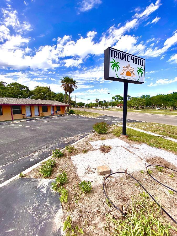 Tropic Motel アランサス・パス エクステリア 写真