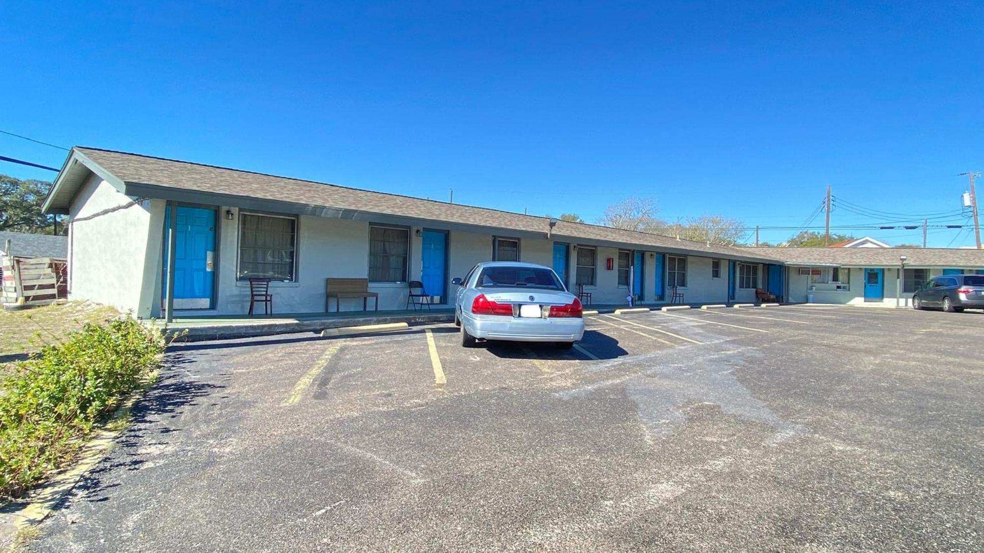 Tropic Motel アランサス・パス エクステリア 写真